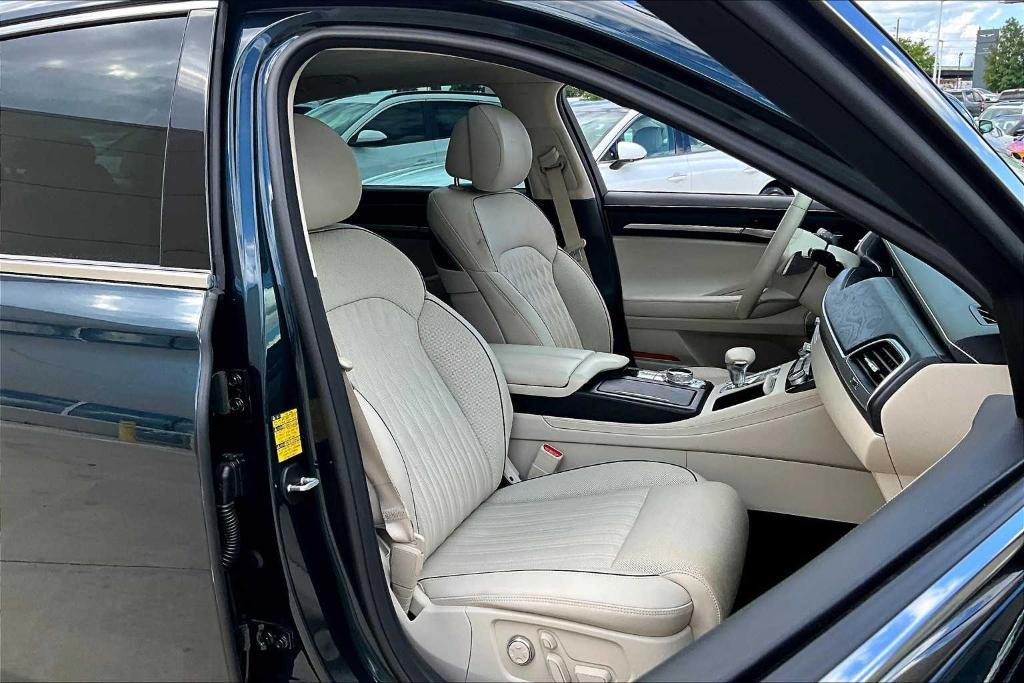 used 2022 Genesis G90 car, priced at $43,877