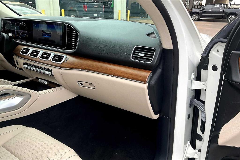 used 2023 Mercedes-Benz GLE 450 car, priced at $57,554