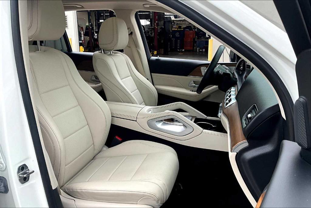used 2023 Mercedes-Benz GLE 450 car, priced at $57,554