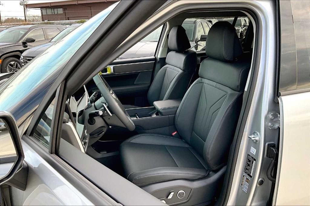 new 2025 Hyundai Santa Fe car, priced at $37,791