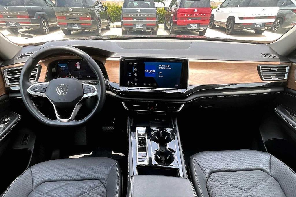 used 2024 Volkswagen Atlas car, priced at $32,503
