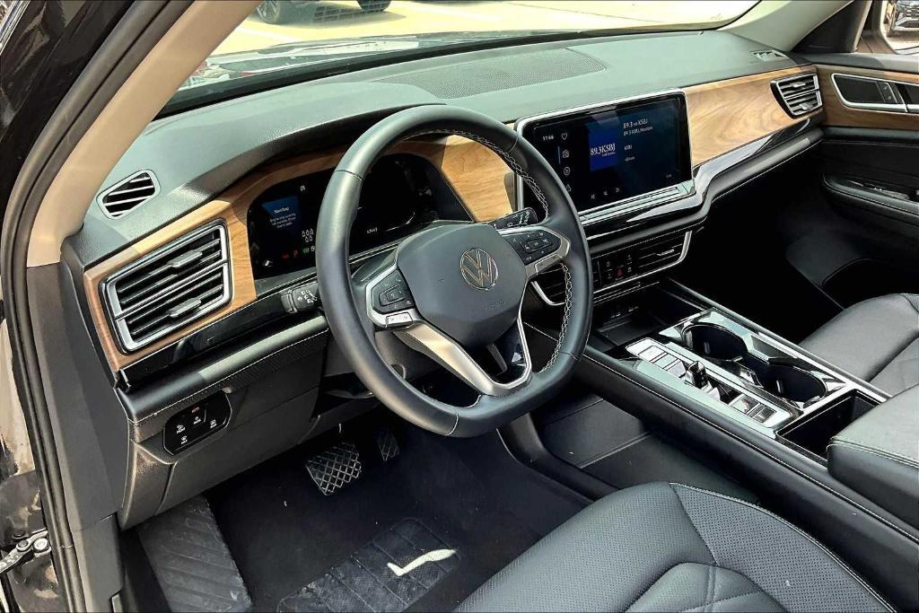 used 2024 Volkswagen Atlas car, priced at $32,503