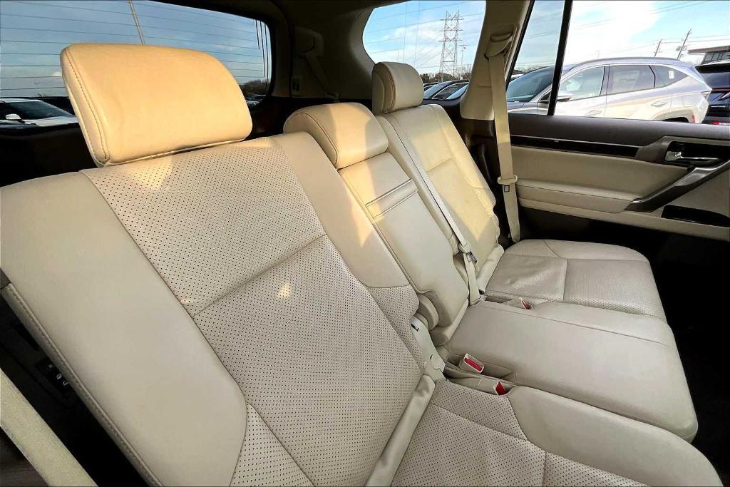 used 2011 Lexus GX 460 car, priced at $19,999