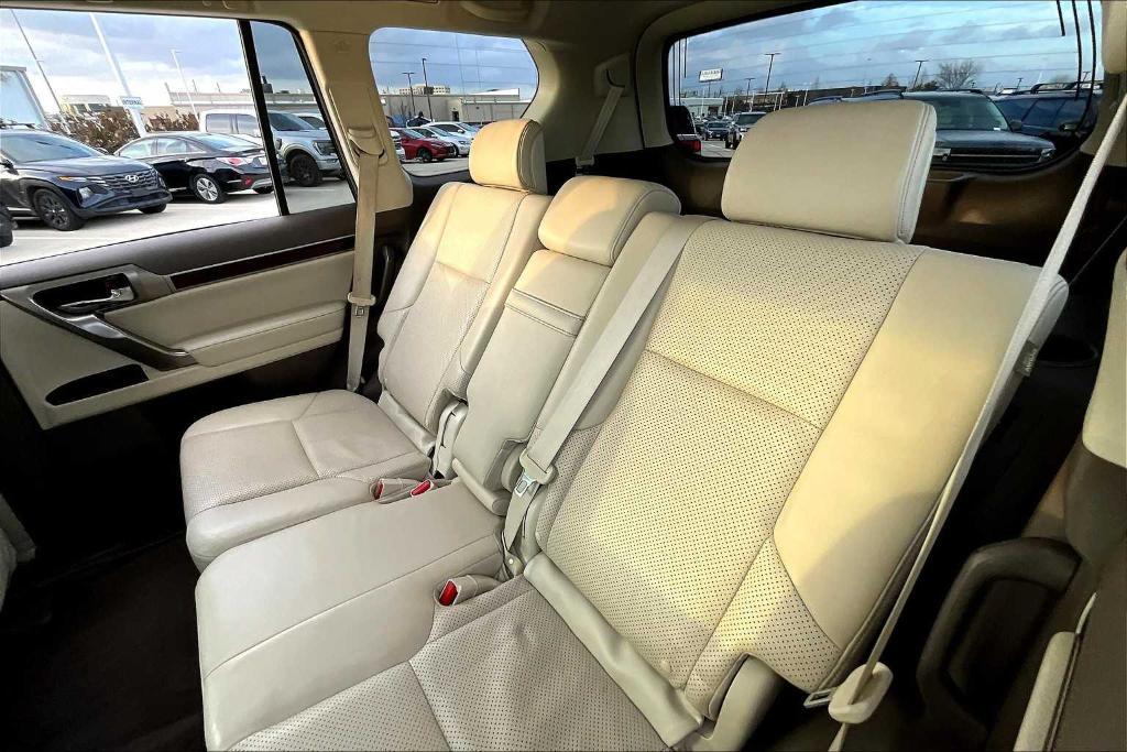 used 2011 Lexus GX 460 car, priced at $19,999