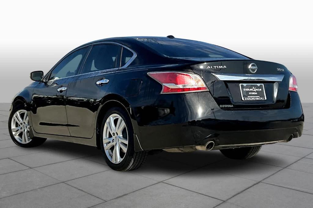 used 2015 Nissan Altima car, priced at $7,991