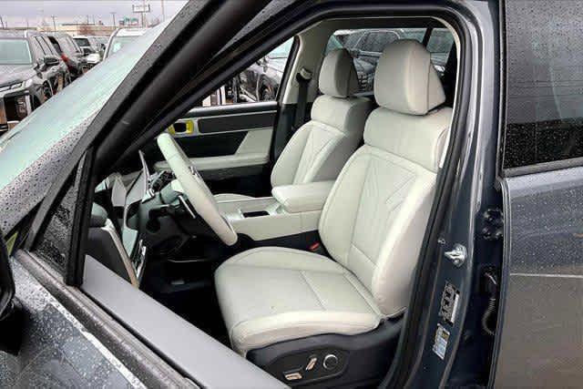 new 2025 Hyundai Santa Fe car, priced at $37,775