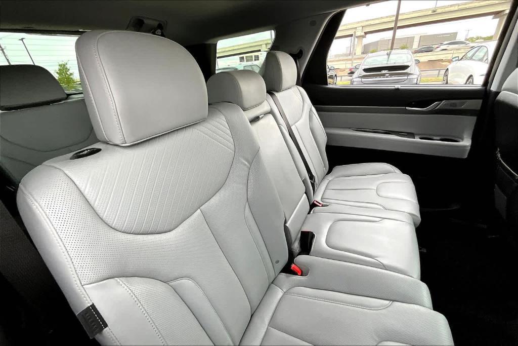 used 2024 Hyundai Palisade car, priced at $36,999