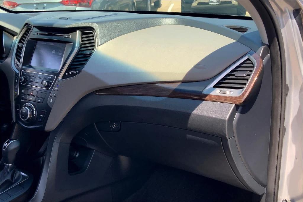 used 2019 Hyundai Santa Fe XL car, priced at $7,991