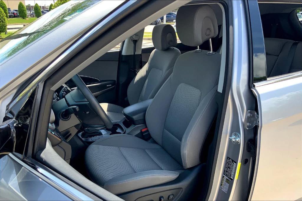 used 2019 Hyundai Santa Fe XL car, priced at $7,991
