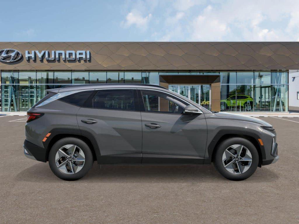 new 2025 Hyundai Tucson car, priced at $32,080