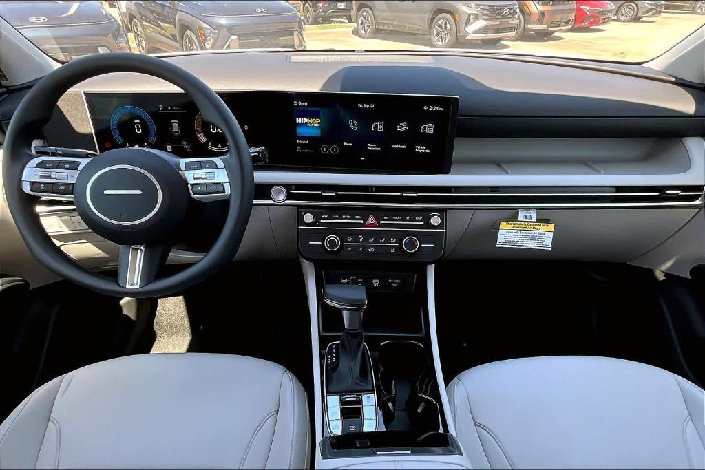 new 2025 Hyundai Tucson car, priced at $30,175
