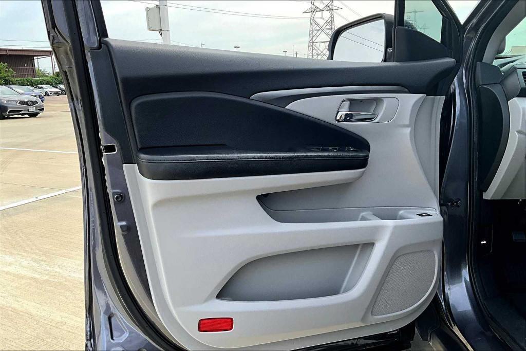 used 2017 Honda Pilot car, priced at $20,889