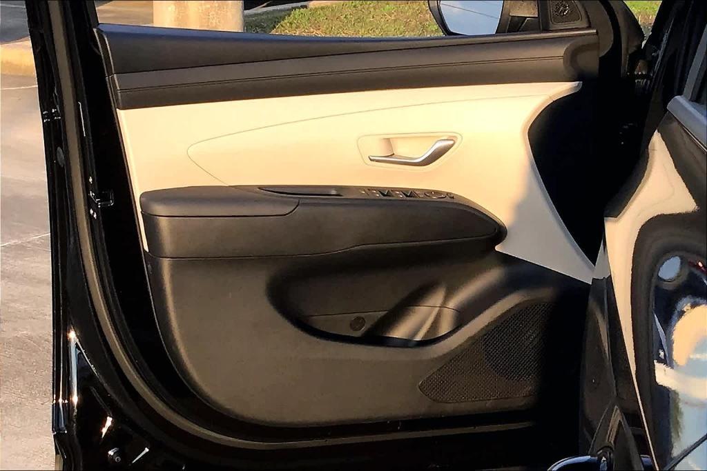 new 2025 Hyundai Tucson car, priced at $30,020