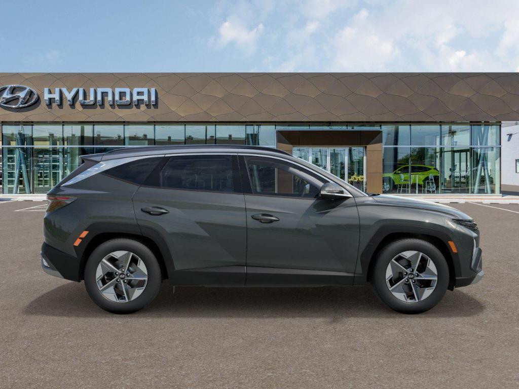 new 2025 Hyundai TUCSON Hybrid car, priced at $38,460