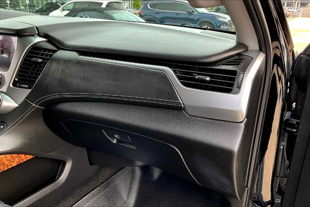 used 2018 Chevrolet Suburban car, priced at $32,991