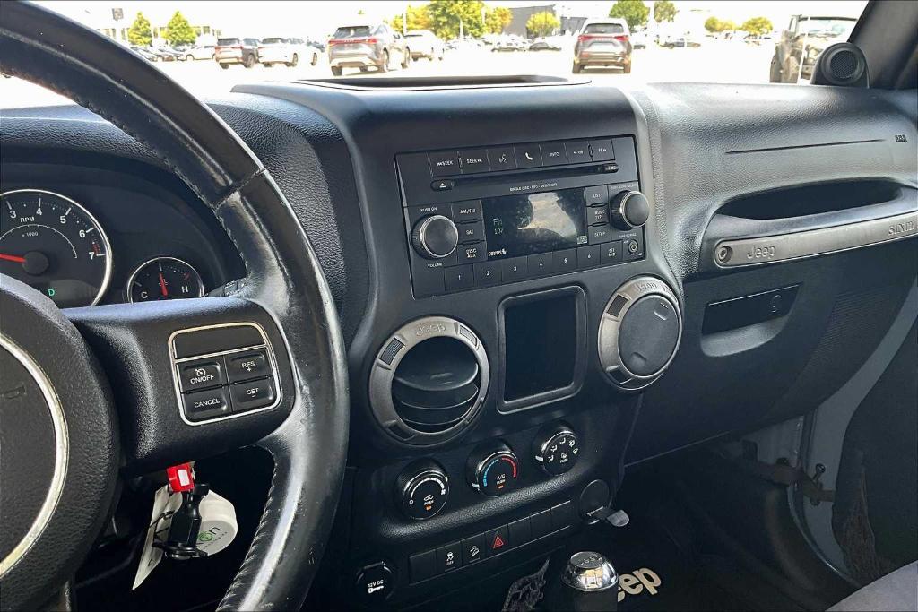 used 2014 Jeep Wrangler Unlimited car, priced at $15,806