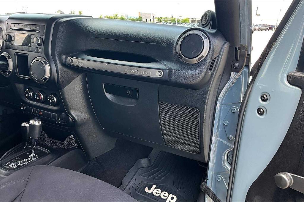 used 2014 Jeep Wrangler Unlimited car, priced at $15,806