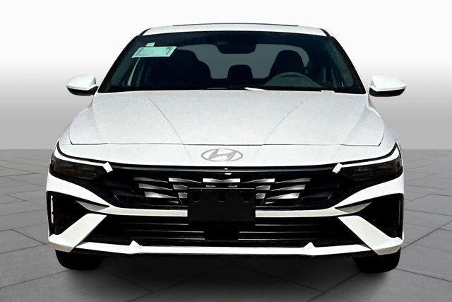 new 2024 Hyundai Elantra car, priced at $21,955