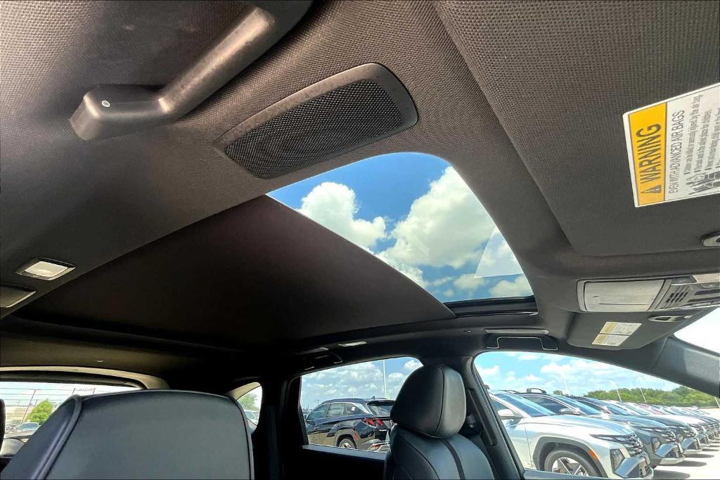 used 2022 Acura RDX car, priced at $33,694