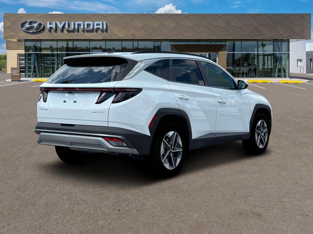 new 2025 Hyundai TUCSON Hybrid car, priced at $37,265