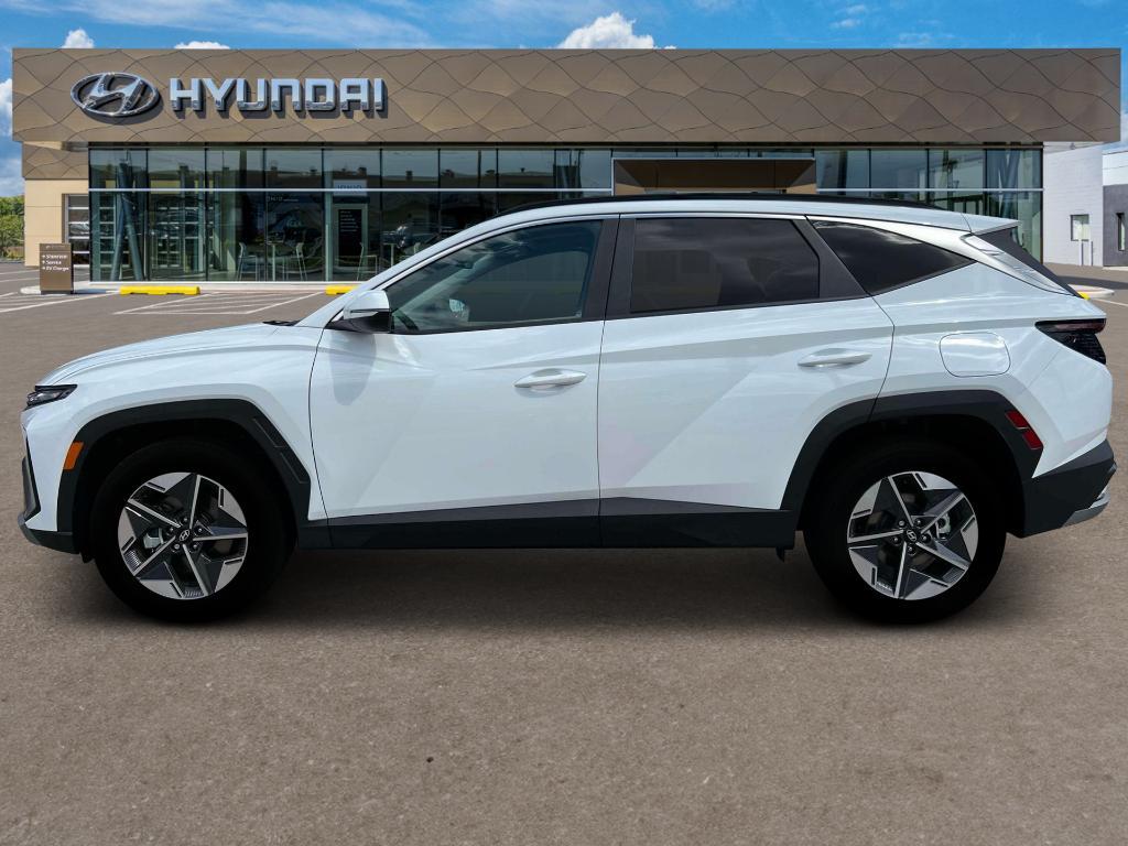 new 2025 Hyundai TUCSON Hybrid car, priced at $37,265