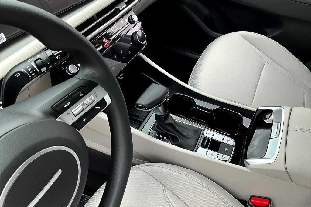 new 2025 Hyundai Tucson car, priced at $32,080