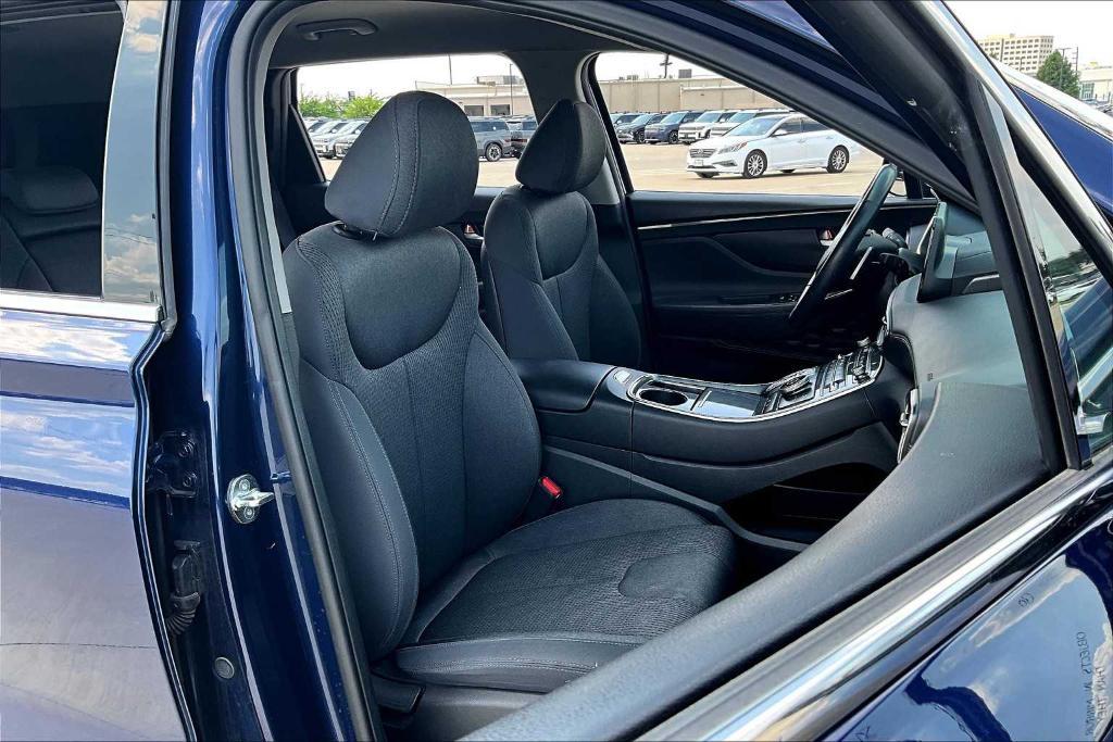 used 2023 Hyundai Santa Fe car, priced at $21,174