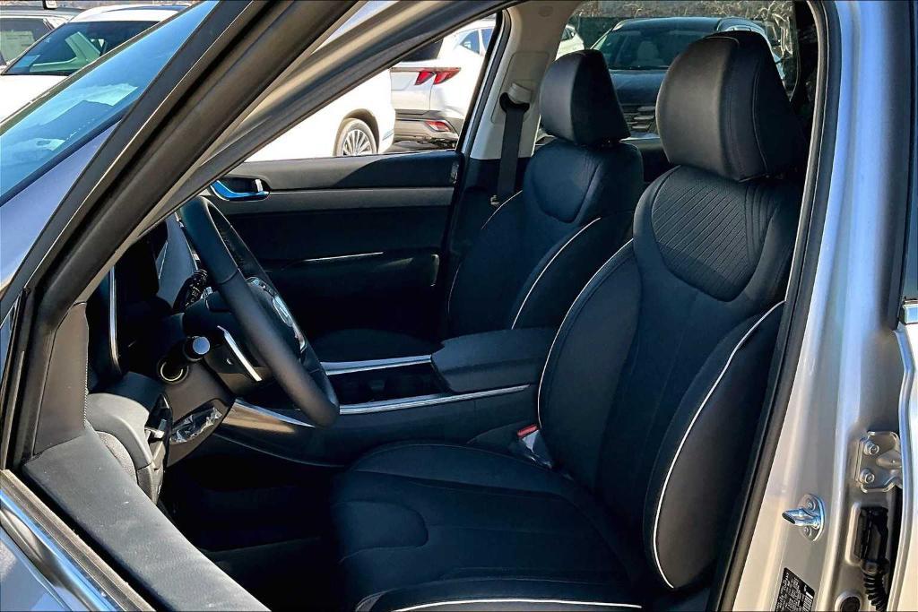 new 2025 Hyundai Palisade car, priced at $41,203