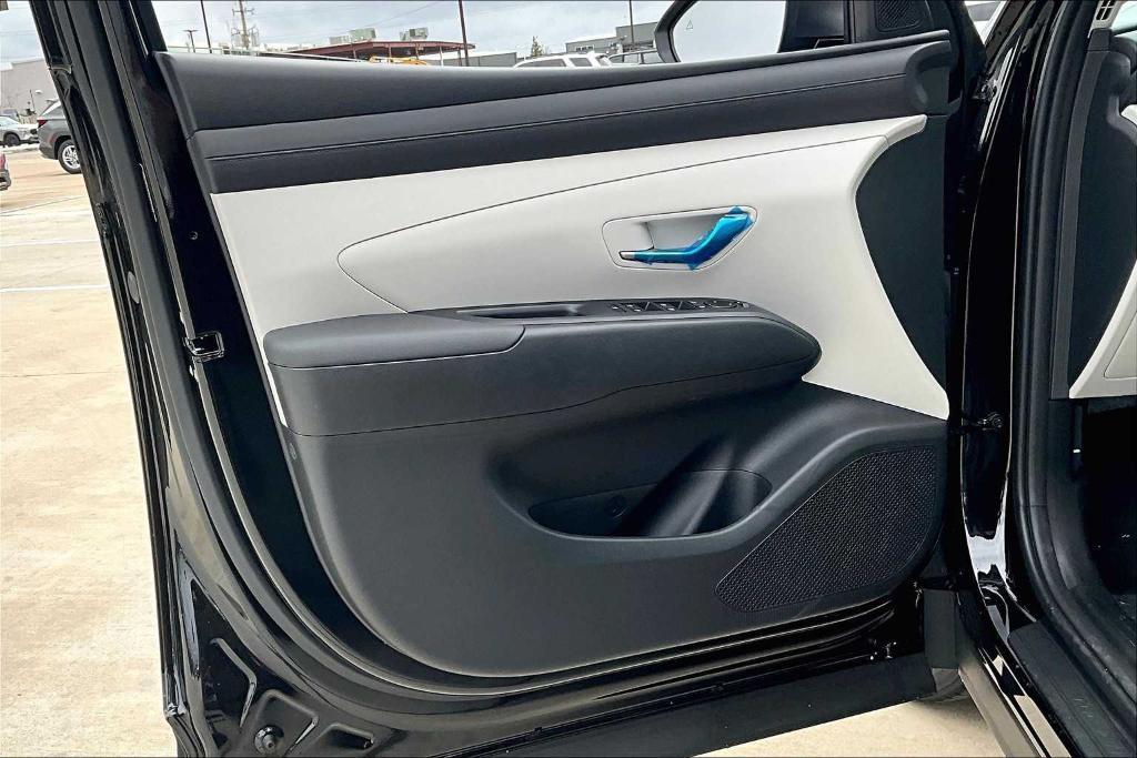 new 2025 Hyundai Tucson car, priced at $31,945