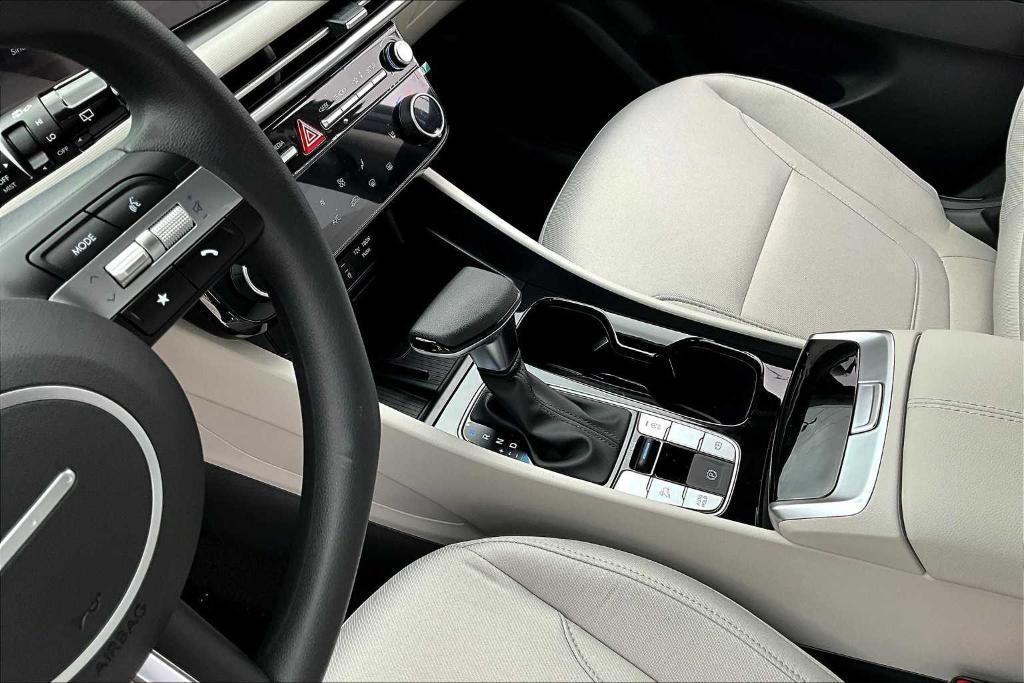 new 2025 Hyundai Tucson car, priced at $31,945