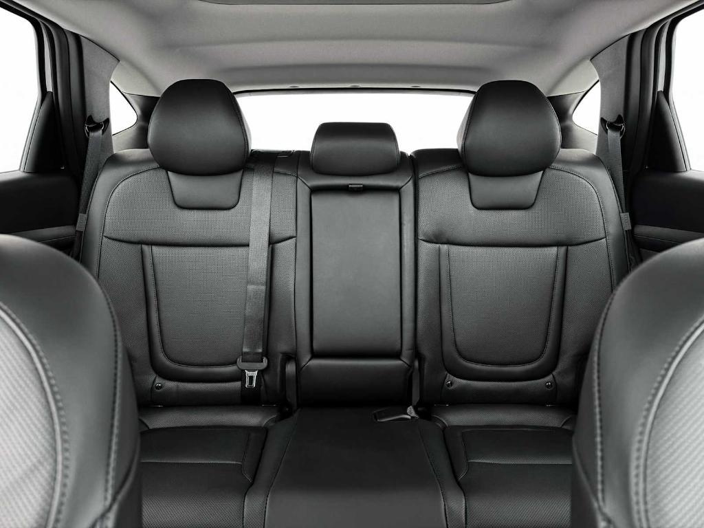 new 2025 Hyundai TUCSON Hybrid car, priced at $42,775