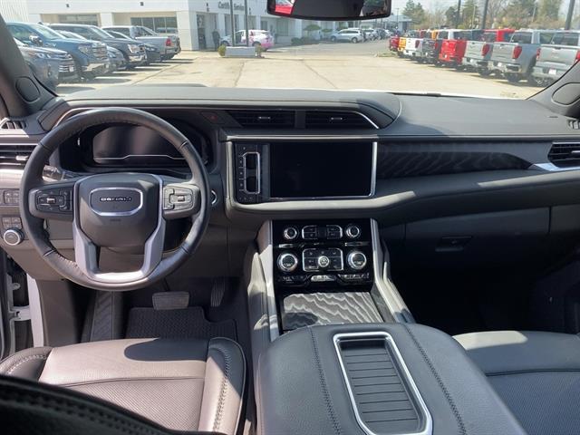 used 2023 GMC Yukon car, priced at $73,777