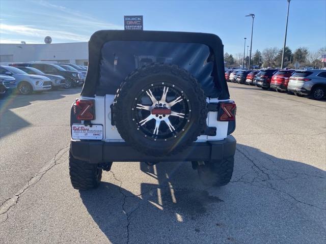 used 2015 Jeep Wrangler Unlimited car, priced at $20,537