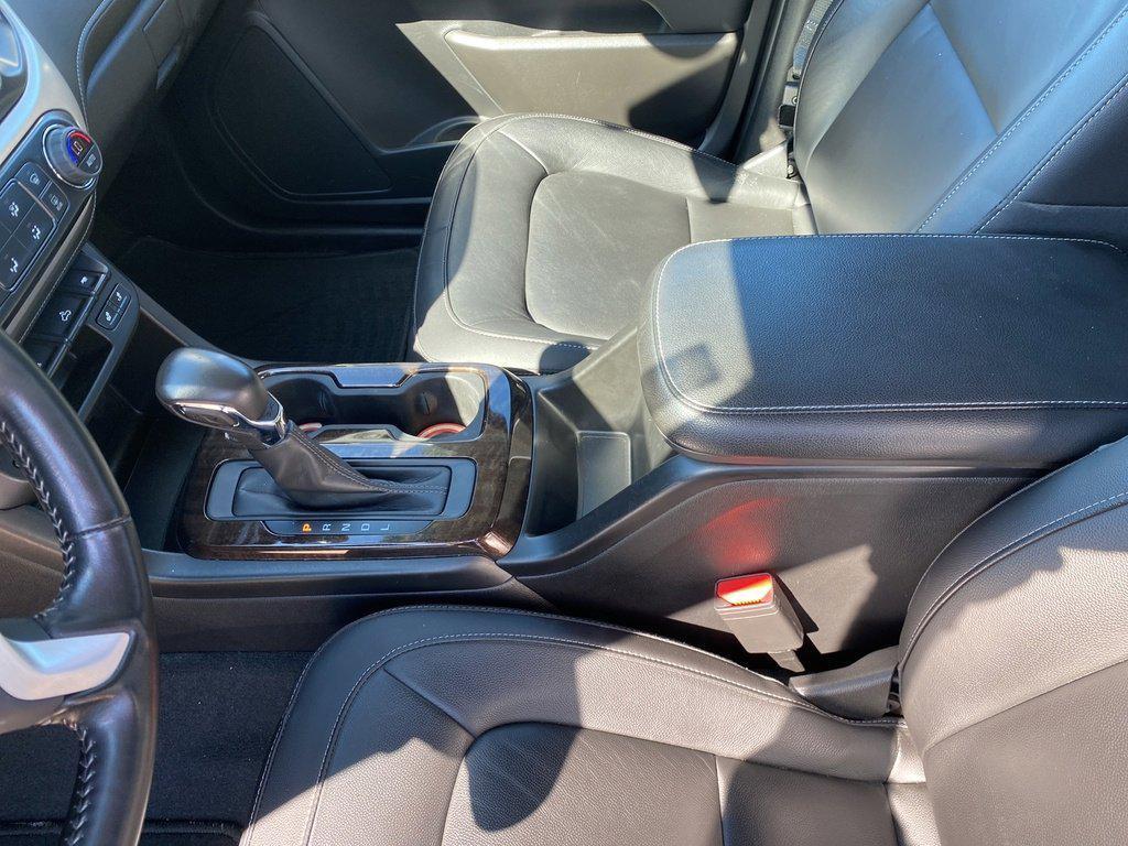 used 2022 GMC Canyon car, priced at $33,761
