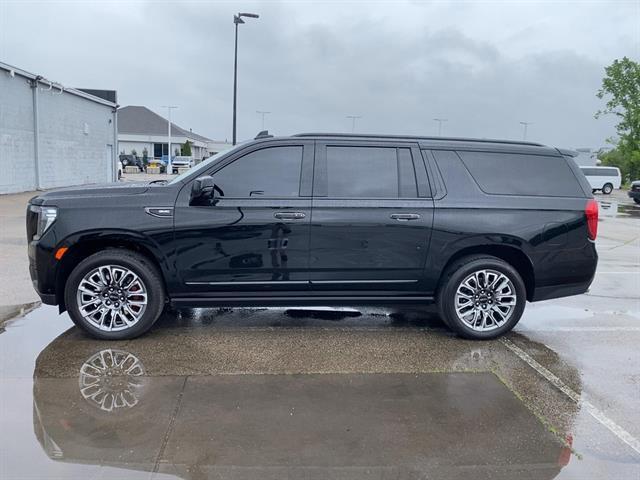used 2023 GMC Yukon XL car, priced at $79,755
