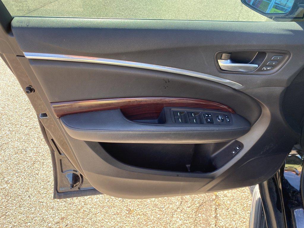 used 2014 Acura MDX car, priced at $15,250