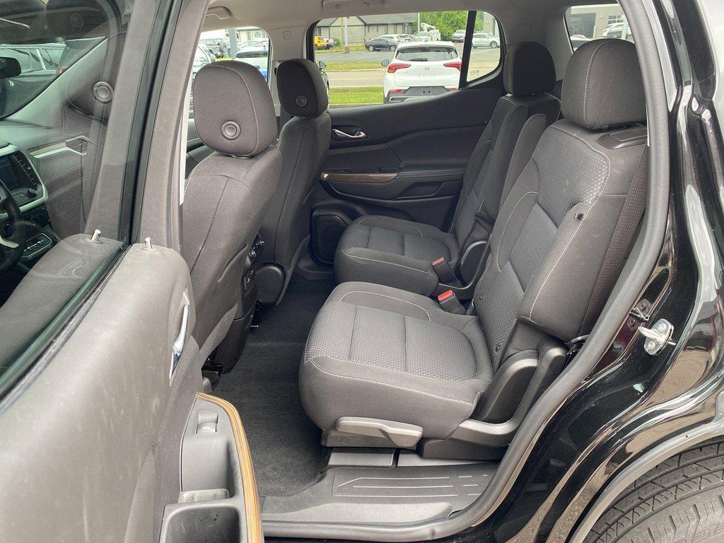 used 2022 GMC Acadia car, priced at $25,155