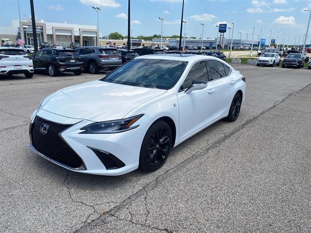 used 2023 Lexus ES 300h car, priced at $40,384