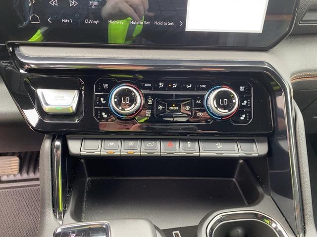 used 2022 GMC Sierra 1500 car, priced at $55,555