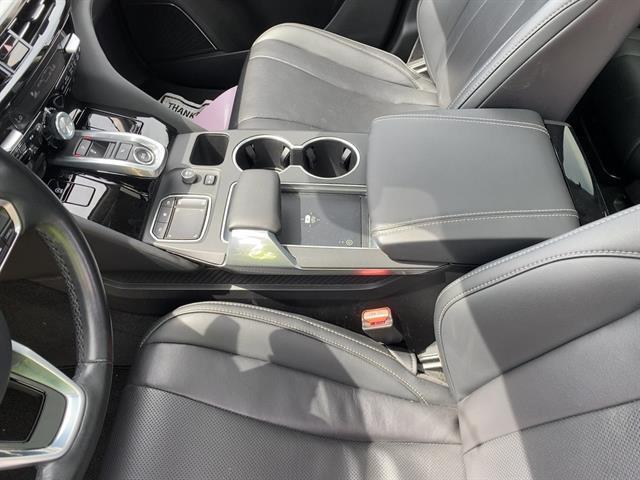 used 2023 Acura MDX car, priced at $43,462