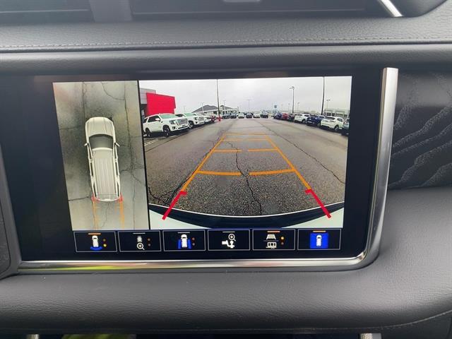 used 2024 GMC Yukon XL car, priced at $80,995