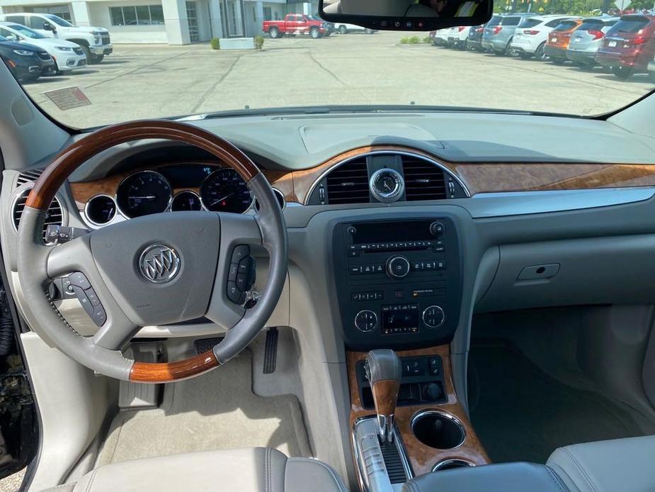 new 2023 Buick Envision car, priced at $39,890