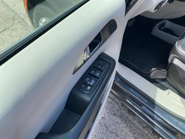 used 2019 Chrysler Pacifica car, priced at $21,585