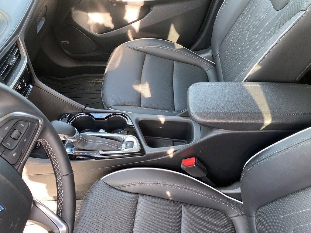 used 2025 Buick Encore GX car, priced at $32,955