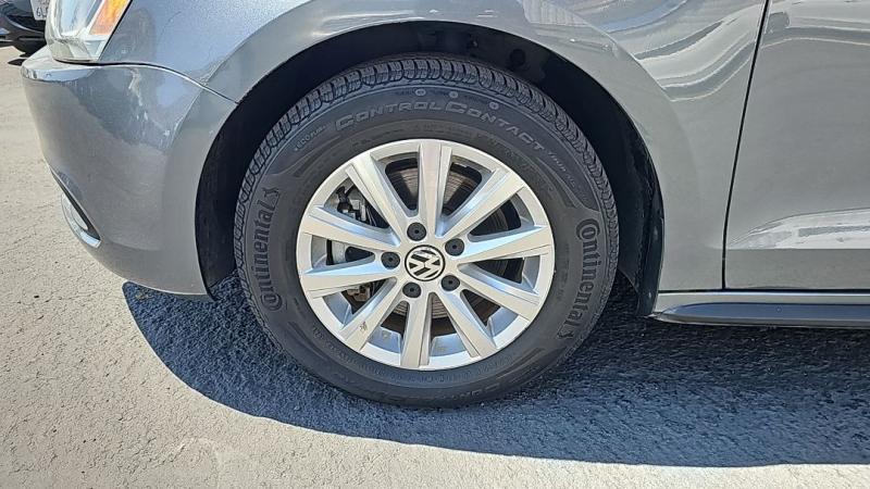 used 2014 Volkswagen Jetta Hybrid car