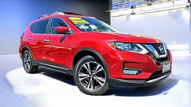 used 2017 Nissan Rogue car, priced at $13,995