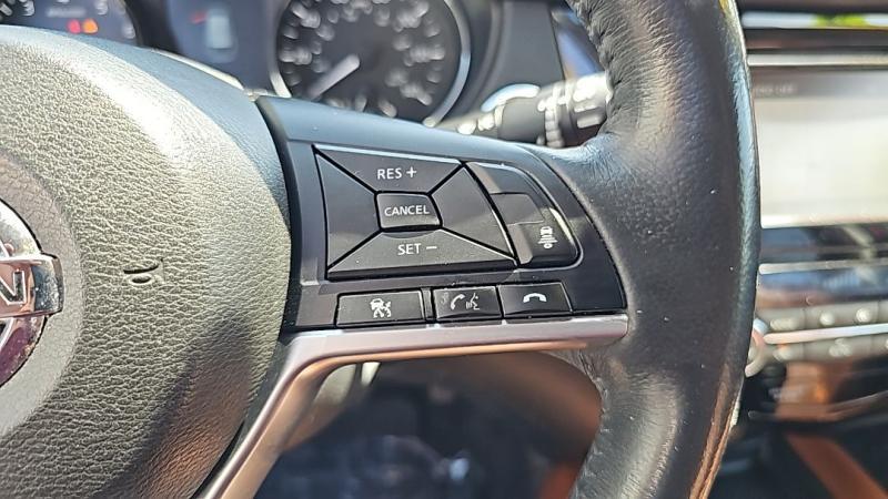used 2017 Nissan Rogue car, priced at $13,638