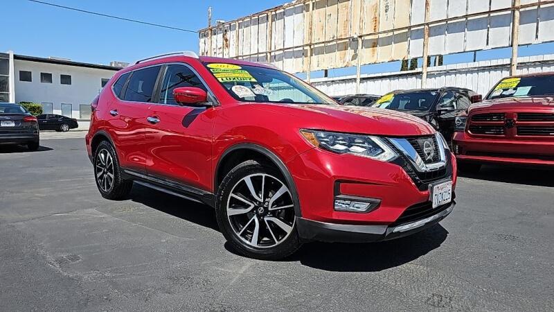 used 2017 Nissan Rogue car, priced at $13,638