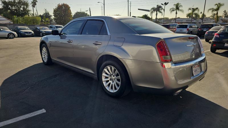 used 2014 Chrysler 300 car