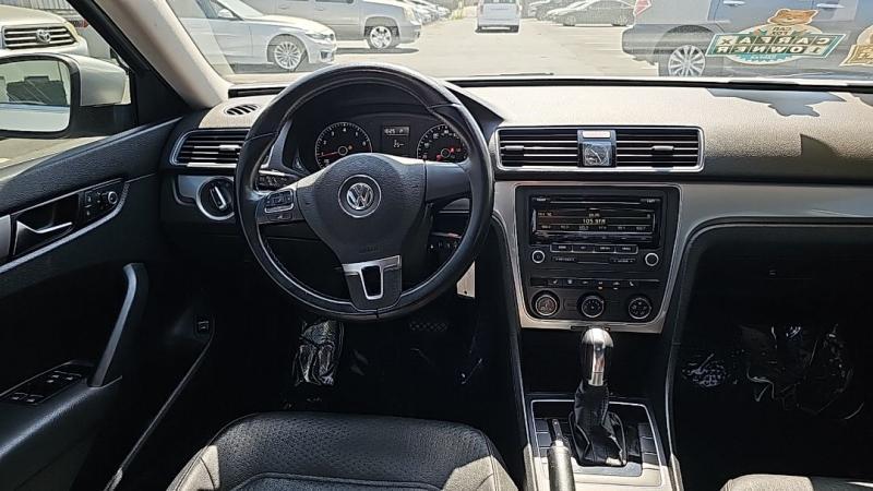 used 2014 Volkswagen Passat car